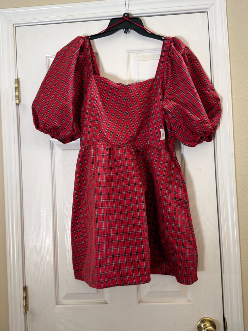 Old Navy Plaid Puff-Sleeve Dress